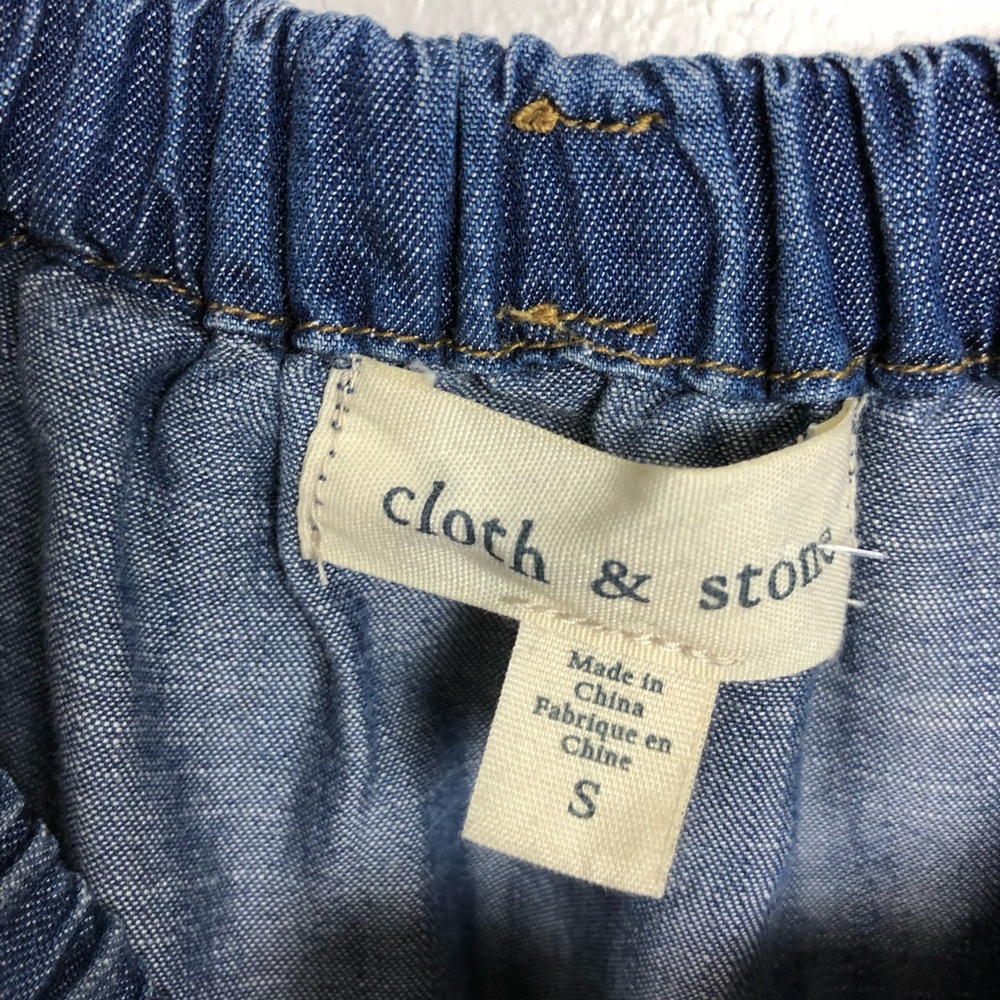 Cloth & Stone | off the shoulder chambray top - Picture 5 of 8
